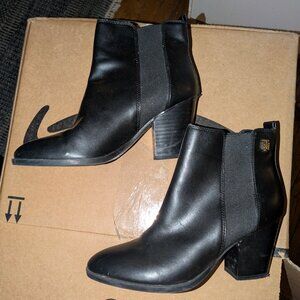 Women boot size 8 boot size 8